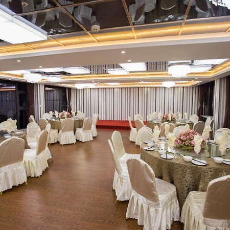 Holiday Inn Express Dujiangyan Ancient City Luaran gambar